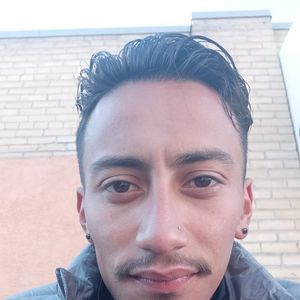 Meet your Posher, Fabian